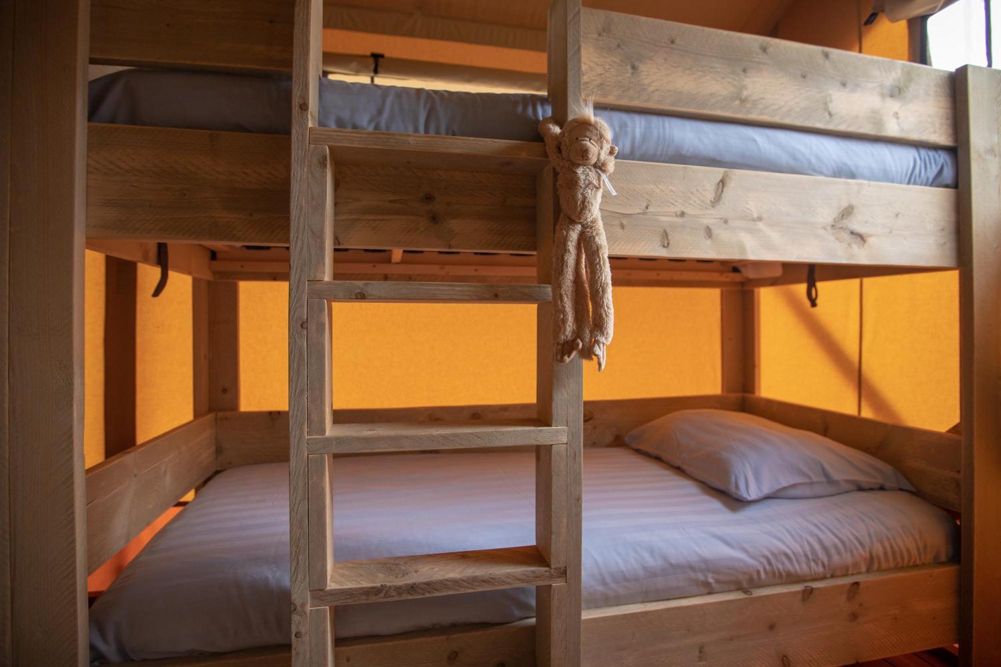Camping Rcn Domaine De La Noguiere Le Muy Oda fotoğraf
