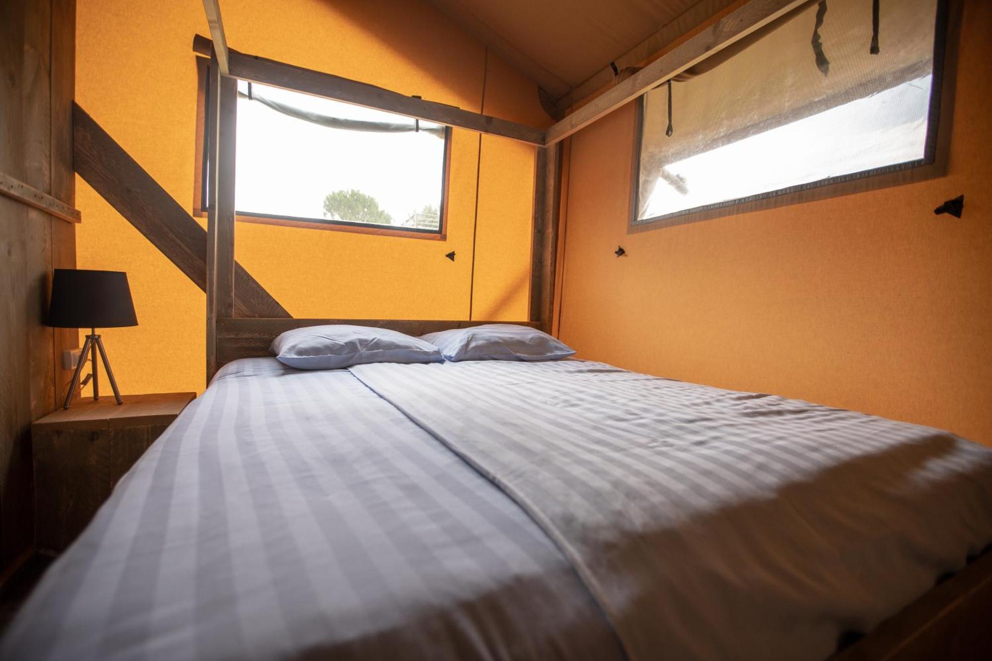 Camping Rcn Domaine De La Noguiere Le Muy Oda fotoğraf