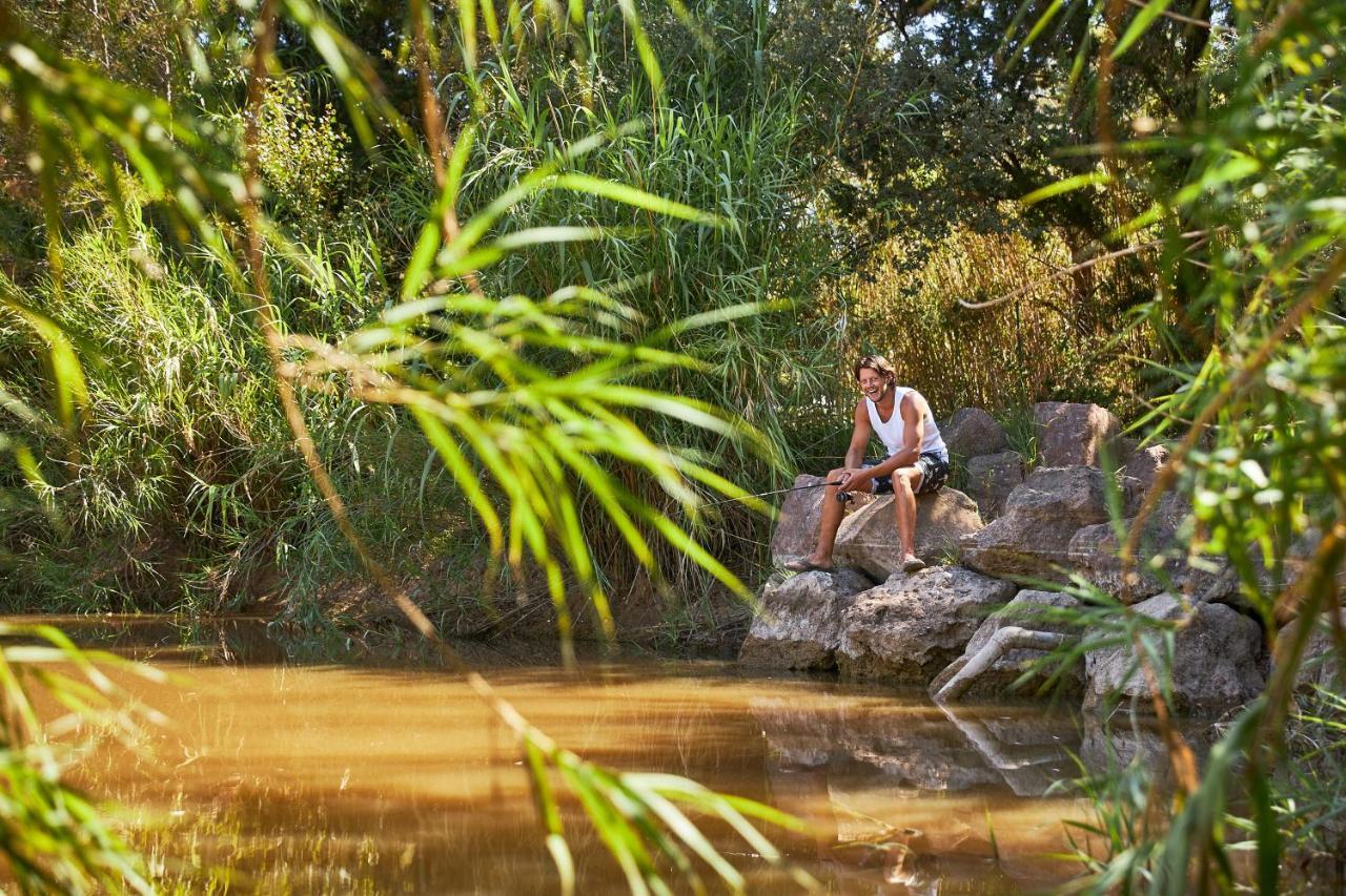 Camping Rcn Domaine De La Noguiere Le Muy Dış mekan fotoğraf